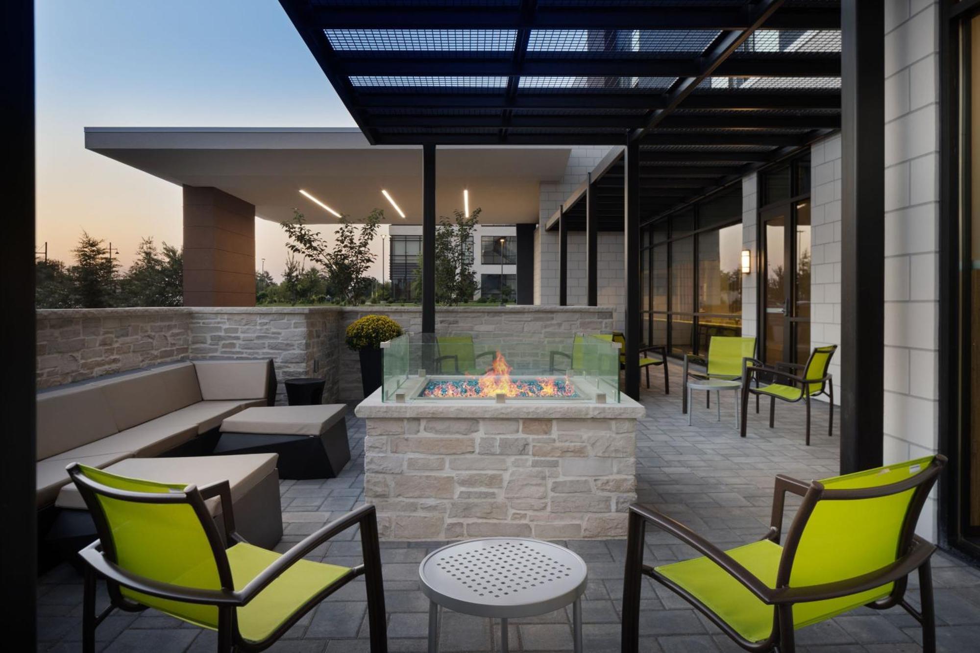 Springhill Suites By Marriott Bowling Green Esterno foto